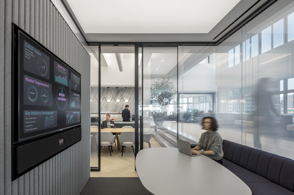 SegmentAction office