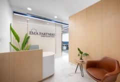 Reception / Waiting Area in EMA Partners Offices - Delhi