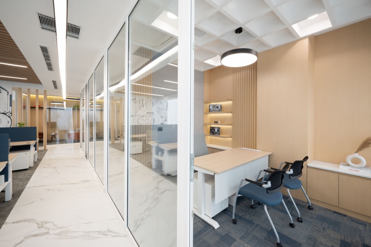 EMA Partners Offices - Delhi | Office Snapshots