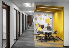 Small Open Meeting Space in MCL Construction Offices - La Vista