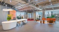 Reception / Waiting Area in PwC Offices - Sao Paulo