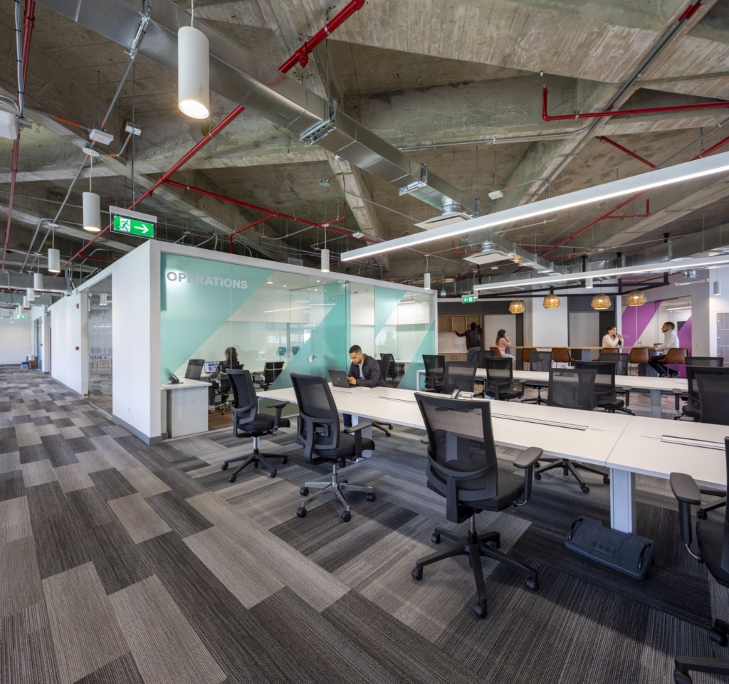 VMLY&R Offices - Bogota | Office Snapshots