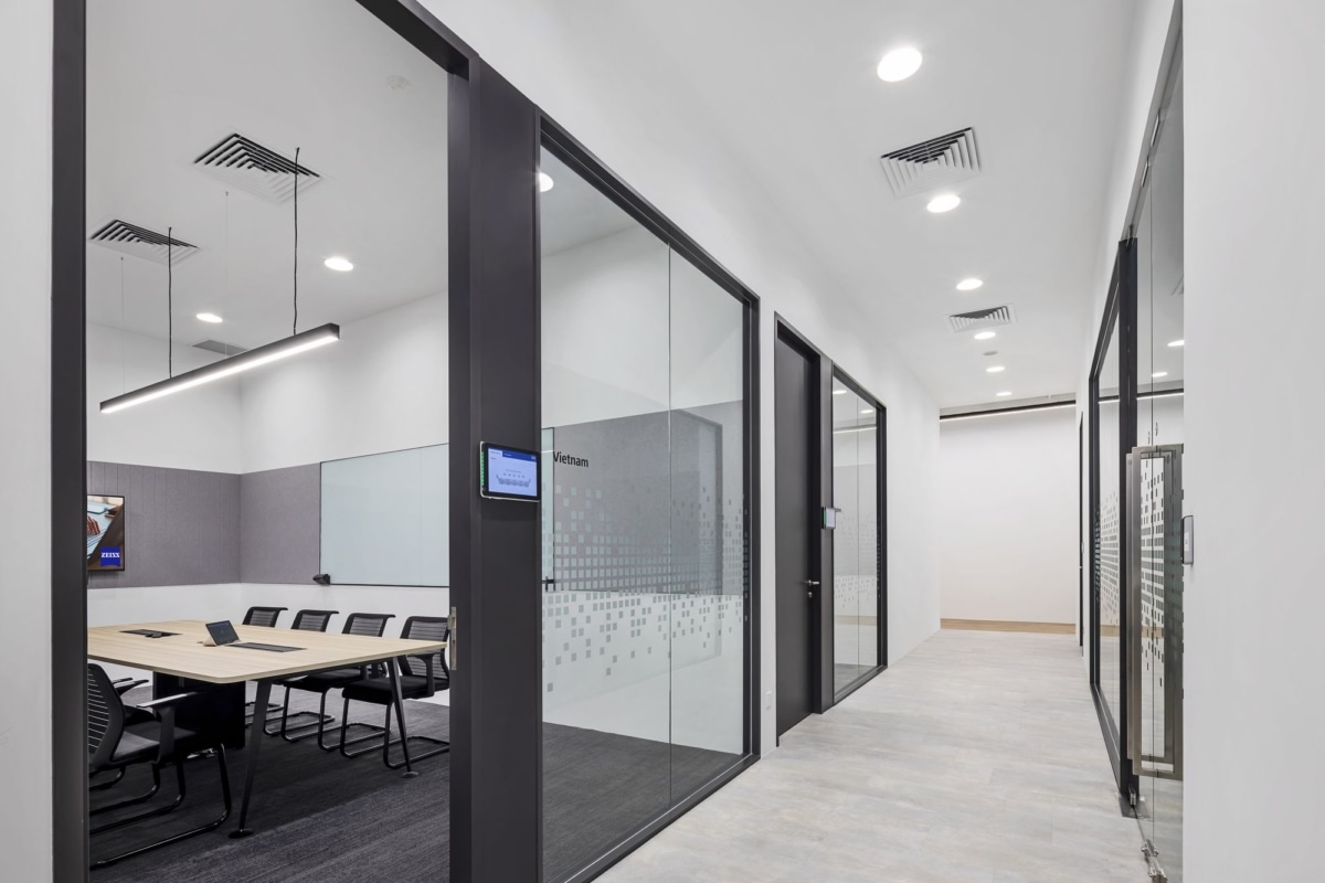 Carl Zeiss Offices - Singapore | Office Snapshots