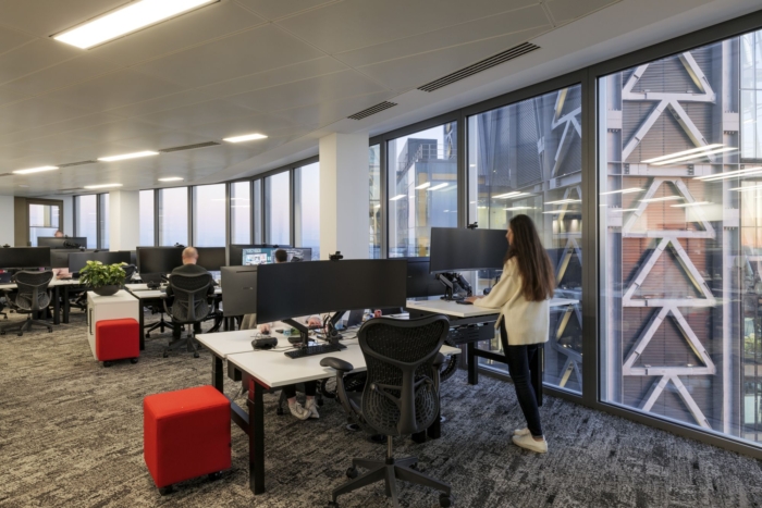 Confidential Global Insurance Firm Offices - London - 10