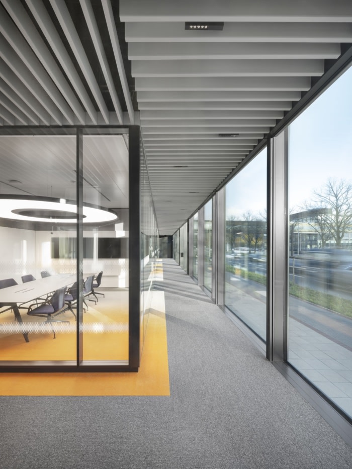 Continental Corporate Headquarters - Hanover - 7