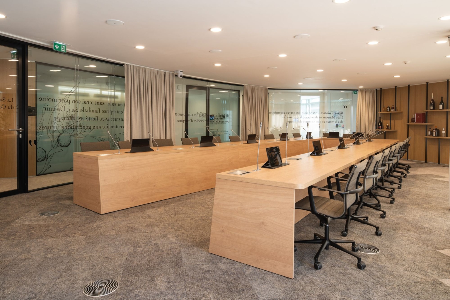 Groupe Rémy Cointreau Offices - Paris | Office Snapshots
