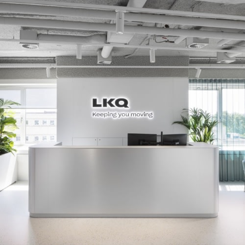 recent LKQ Fource Offices – Rotterdam office design projects
