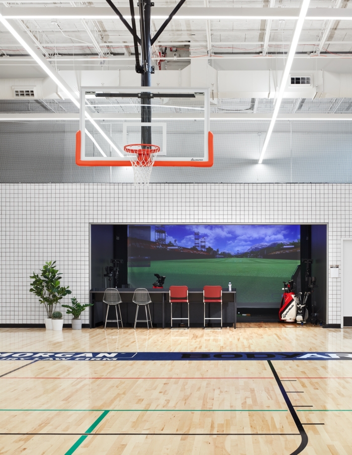 Barstool Sports Offices - Chicago - 16