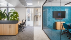 Wood in CNP Vita Assicura Offices - Milan