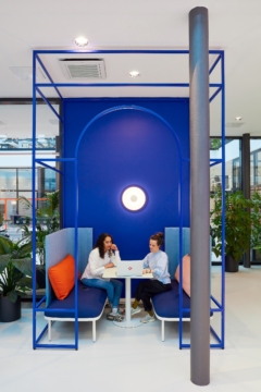 Booth Seating in Confidential Technology Company Admiralspalast Offices - Berlin