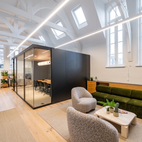 recent Global Venture Capital Firm Offices – London office design projects