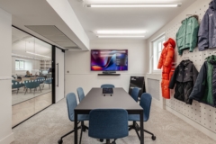 Glass Graphics in MISSION Group Offices - London