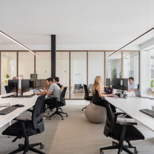recent AT4 Offices – Valencia office design projects