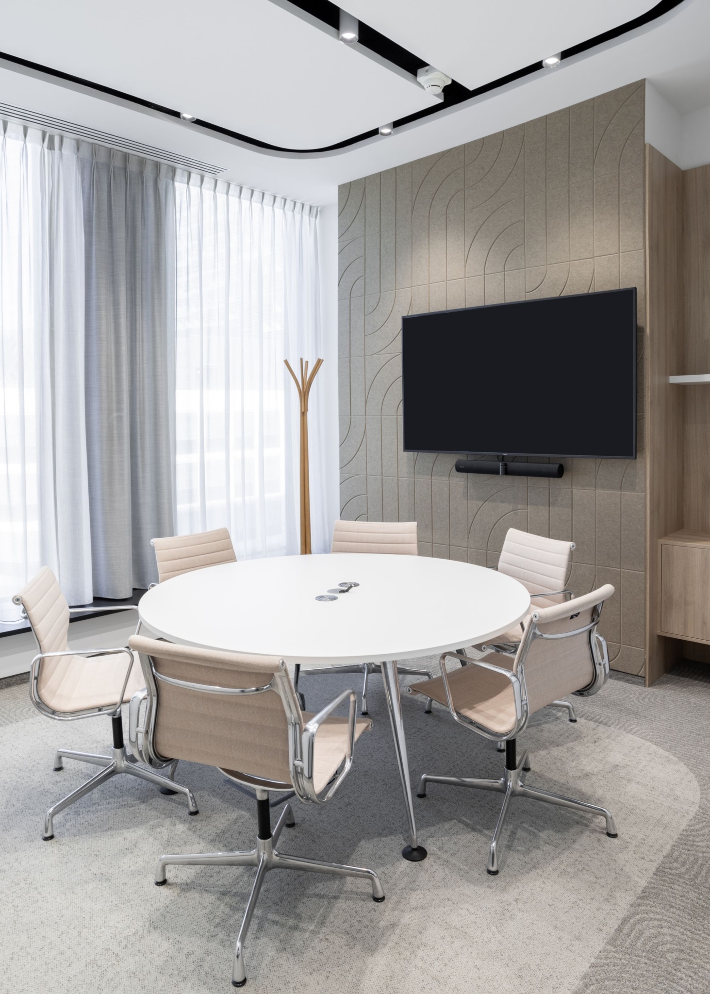 Deloitte Offices - Bratislava | Office Snapshots