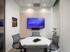 Small Meeting Room in Lutron Offices - London