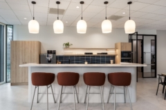 mounted-cove-lighting in Lutron Offices - London