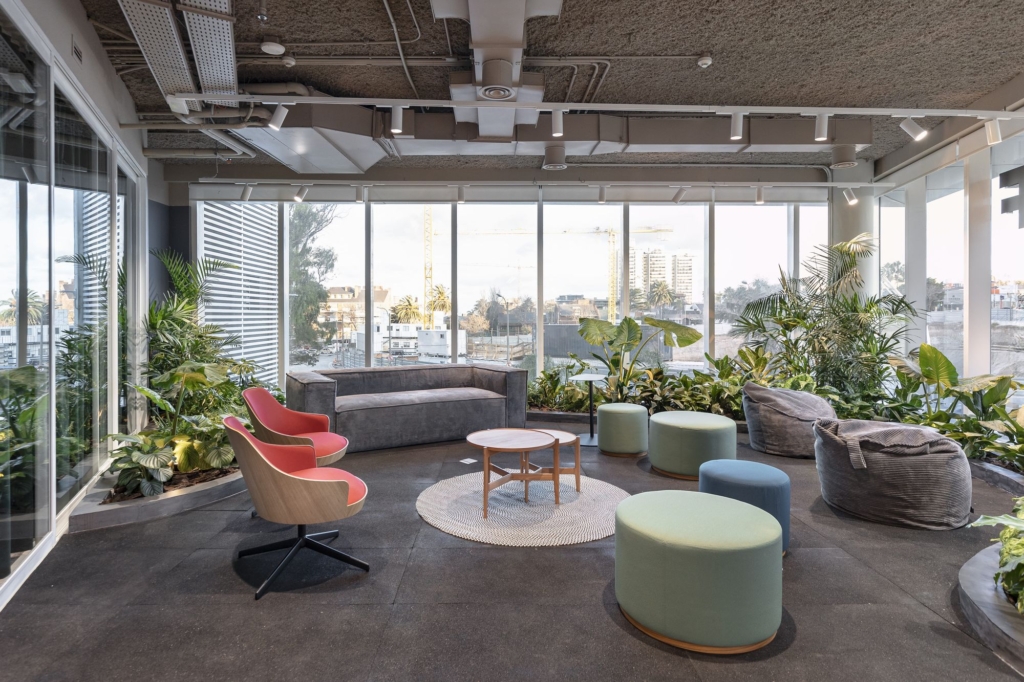 BASF Offices - Montevideo | Office Snapshots