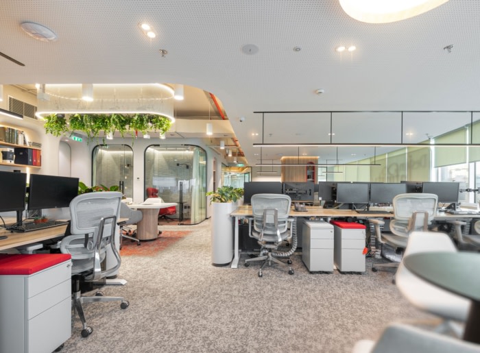 Design Infinity Offices - Dubai - 5
