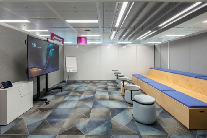 Direct Line Group Offices - London - 21