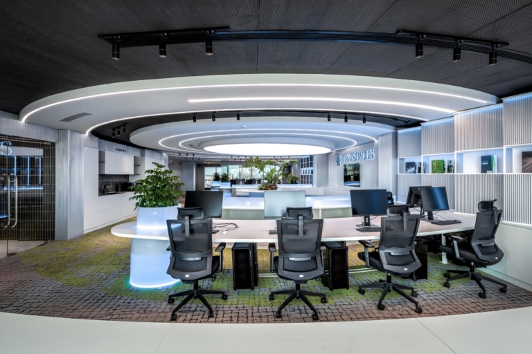Han Spaces Offices - Ho Chi Minh City | Office Snapshots