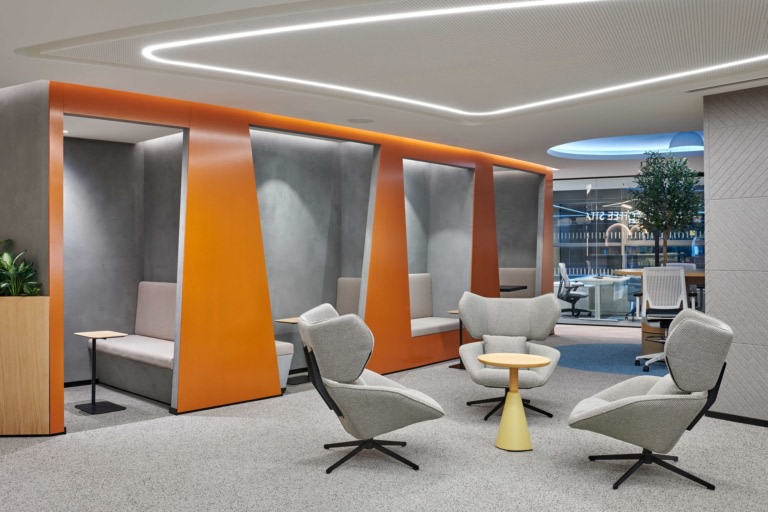 MetLife Offices - Dubai | Office Snapshots