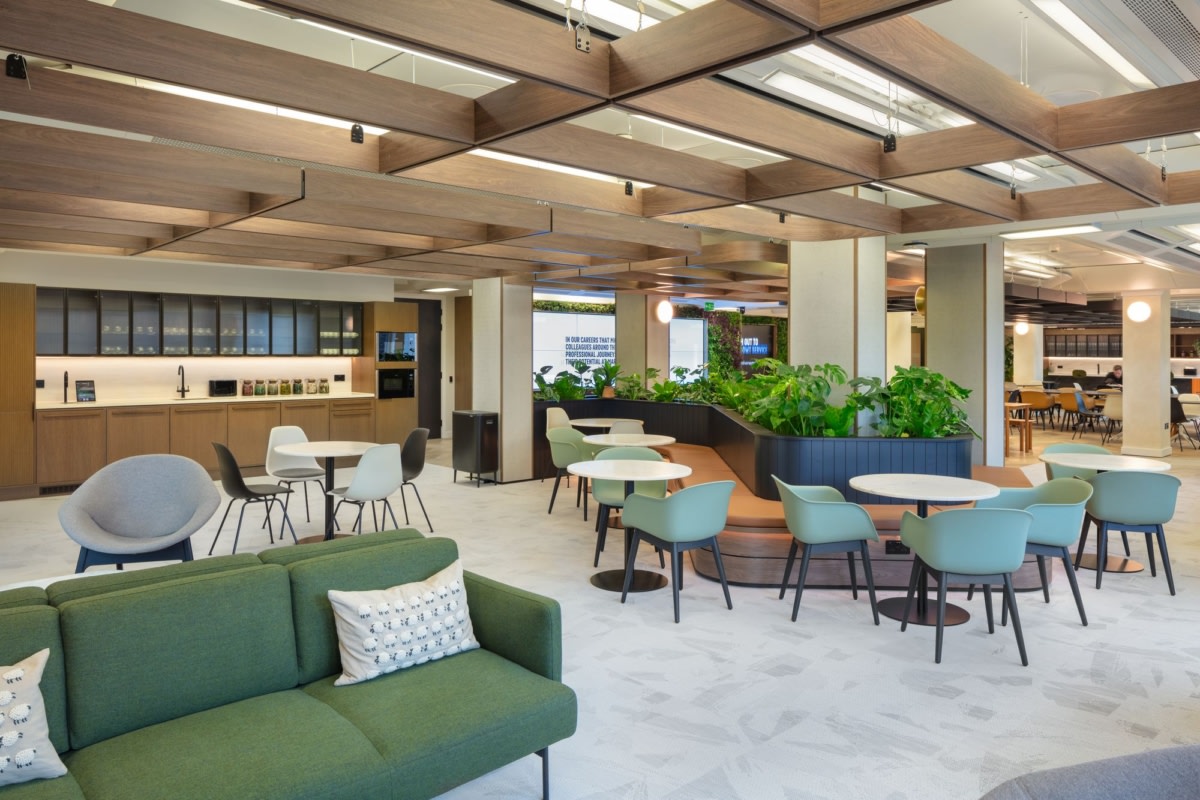 Oliver Wyman Offices - London | Office Snapshots