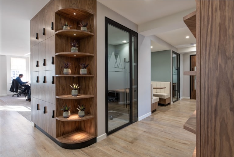 Evergreen Investment Advisors Offices - London | Office Snapshots