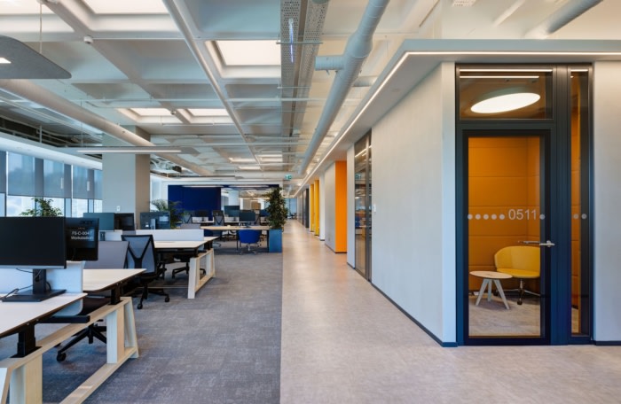 Mercedes-Benz Offices - Istanbul - 12