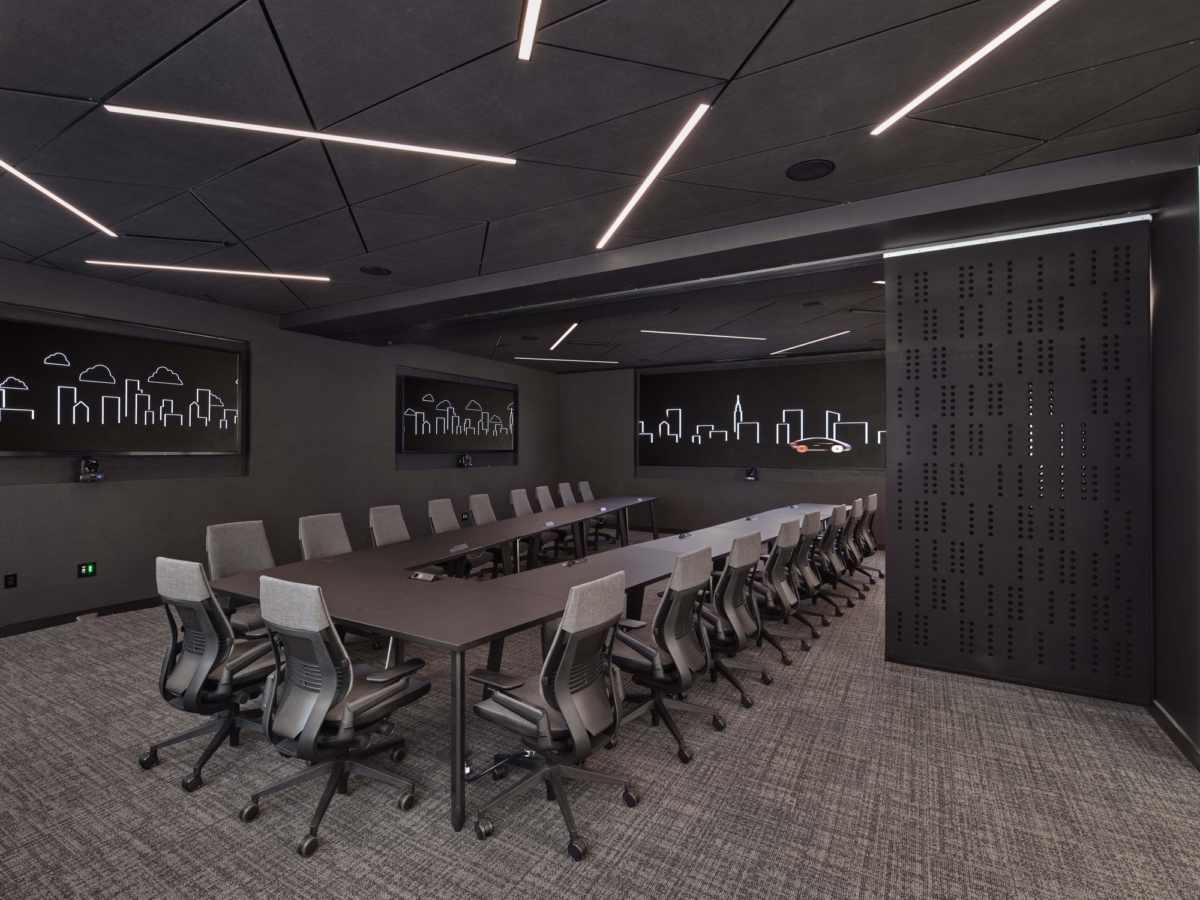 SimpleTire office