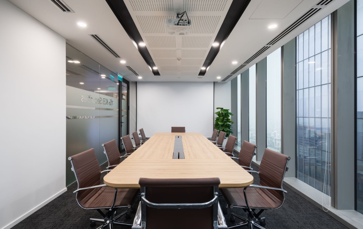 KB Securities Offices - Hanoi | Office Snapshots