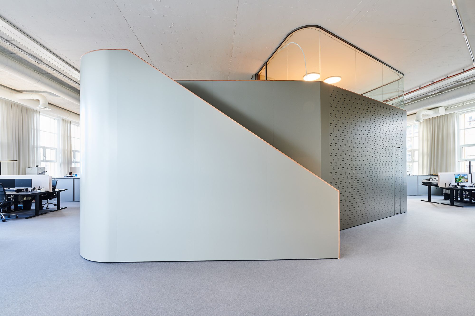 Bank Zimmerberg Offices - Horgen | Office Snapshots
