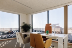 Table Lamp in Boston Consulting Group Offices - Lisbon