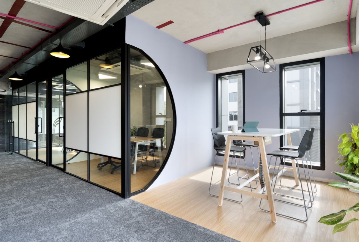 Spendflo office