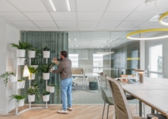 Task Stool in Synappse Offices - Mouilleron le Captif