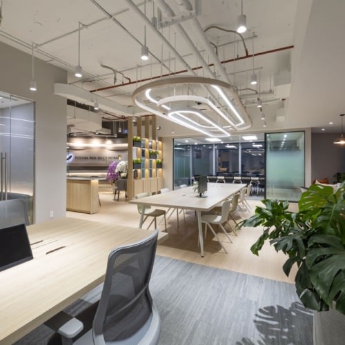 recent Nomura Real Estate Development Offices – Hanoi office design projects