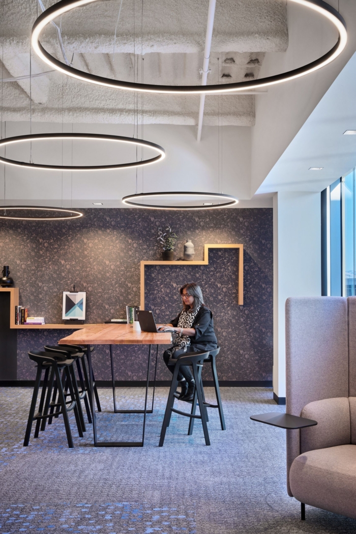 Confidential Software Company Offices - San Jose - 10