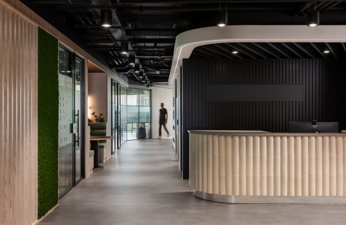 Confidential Insurance Firm Offices - Crawley - 1