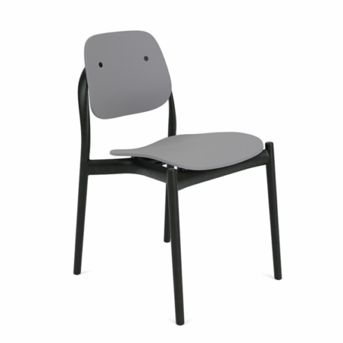 Iquo Chair by Knoll