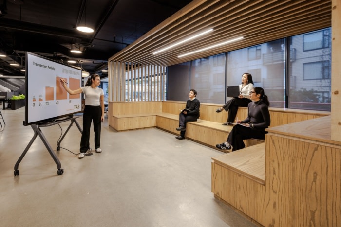 Olympic Industries Offices - Vancouver - 11