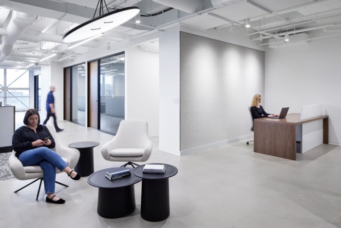 SPS Tower Spec Suites - Minneapolis - 1