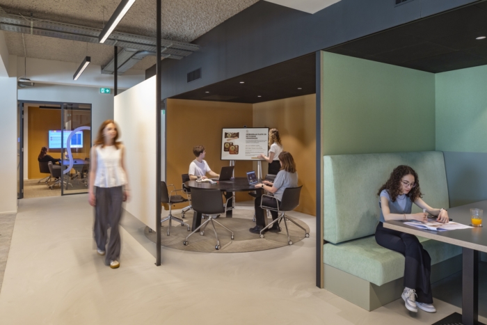The Magnum Ice Cream Company Offices - Amsterdam - 15
