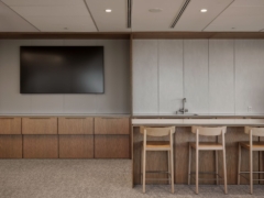 Bar Stool in Da­vies Ward Phillips & Vineberg Offices - Montreal