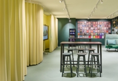 Video Cart in Spiegel Publishing House Offices - Hamburg