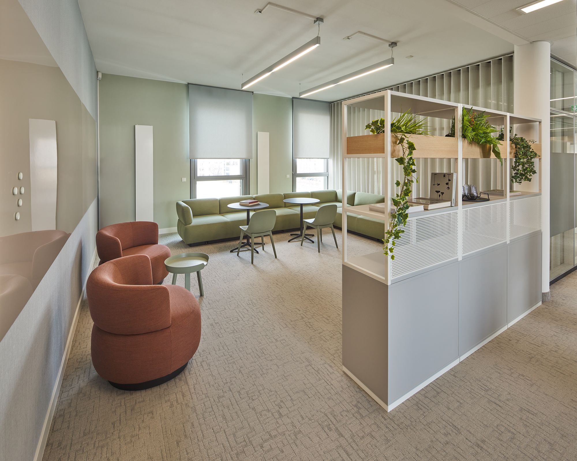 TARGOBANK DEUTSCHLAND intelligence overview