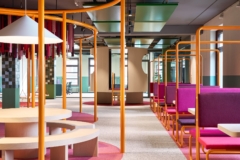 Acoustic Ceiling Panel in Brainhouse247 Coworking Offices - Laatzen