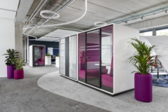Phone / Study Booth in Comet Yxlon Offices - Hamburg