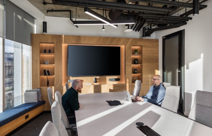 Global Commodities Trading Company Offices - London - 8