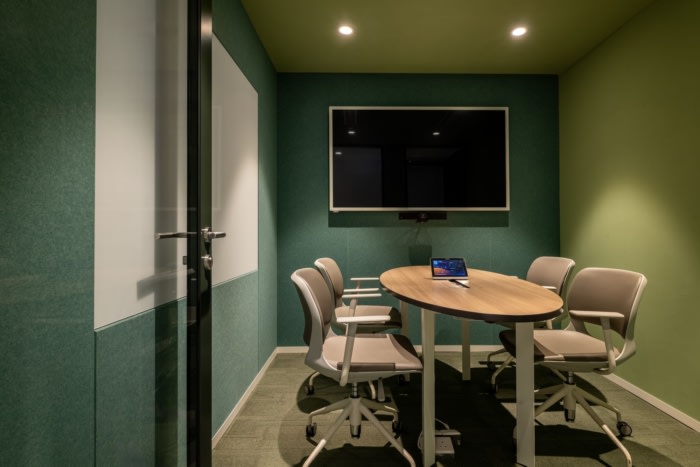 Lacoste Office - Hong Kong - 9