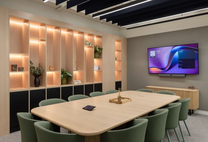 Principles for Responsible Investment (PRI) Offices - London - 8