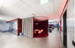 Small Open Meeting Space in Settanta7 Offices - Milan